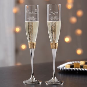 Engraved Gold Hammered Wedding Champagne Flute Set – Personalized Mr and Mrs Gift