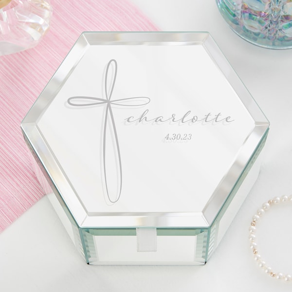 Personalized First Communion Jewelry Box – Custom Mirrored Keepsake Box for Ceremonies – Religious Gift for Girls Confirmation