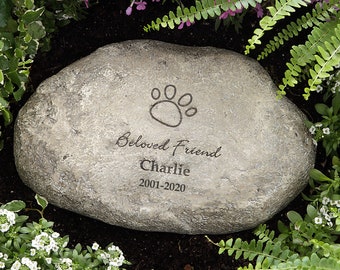 In Loving Memory Personalized Memorial Pet Stone, Pet Memorial, Pet Sympathy Gifts, Custom Pet Memorial stone, custom garden stone for pet