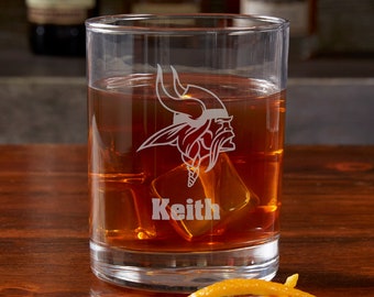 NFL Minnesota Vikings Engraved Old Fashioned Whiskey Glass, Gifts for Him, Football Gift, Father's Day Gifts, Gifts for Dad