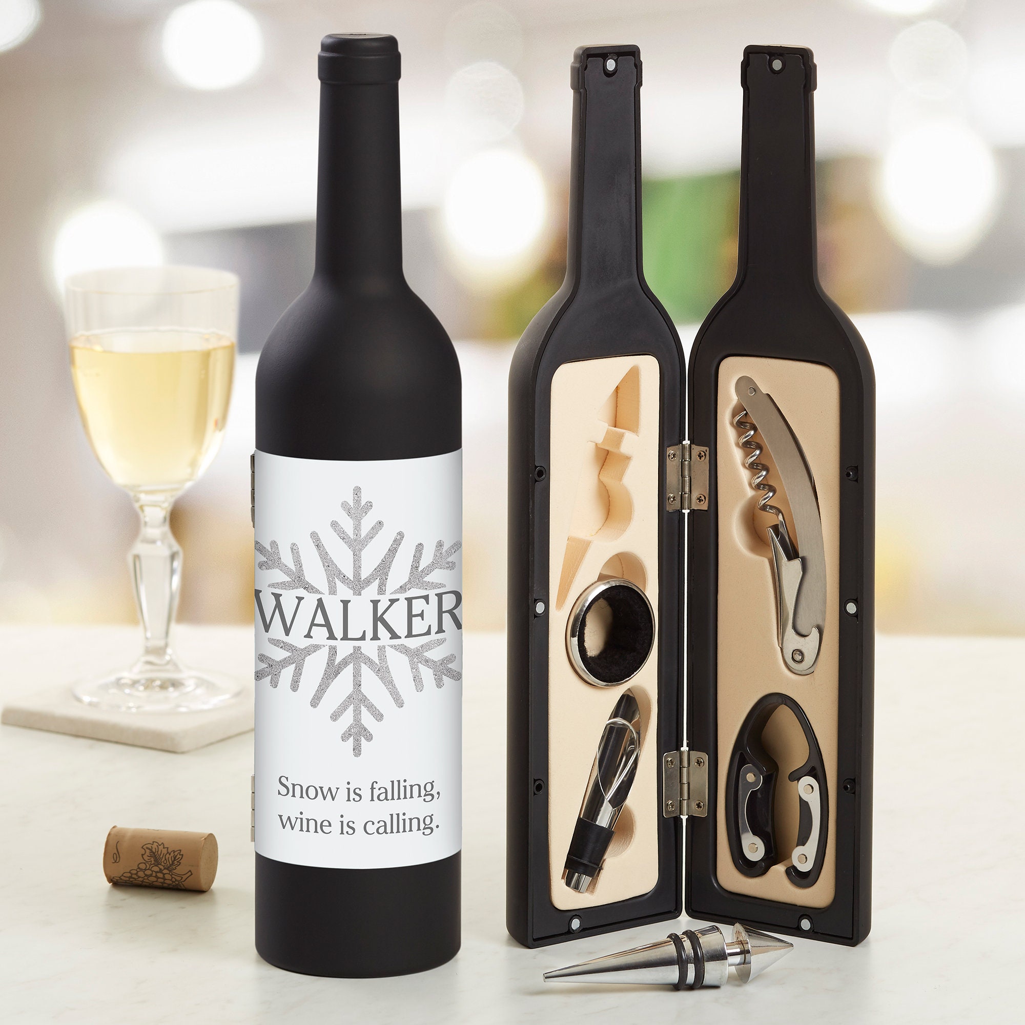 LA-Z-Boy Wine Essentials Wine Opener And Glass Charm Kit Promotion Set