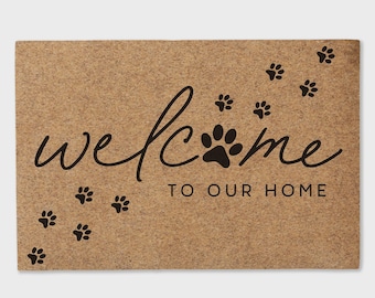 Welcome Pawprint Doormat – Pet Lover Outdoor Door Mat – Synthetic Coir Entry Rug for Dog Lovers