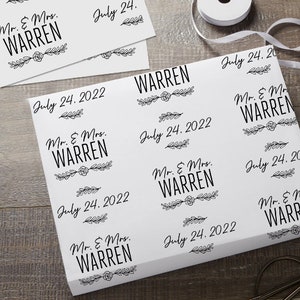 Sketched Laurel Wedding Personalized Wrapping Paper, Wedding Gift Wrap, Wedding Gift, Custom Gift Wrap, Gifts for Couples, Wedding Present Sheets