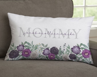Floral Love For Mom Personalized Throw Pillow, Personalized Mother's Day Gifts, Gifts for Mom, Gifts for Her, Personalized Home Decor