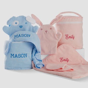 Personalized Baby Bath Set – Custom Embroidered 4-Piece Hooded Towel & Washcloth Gift Set for Newborns