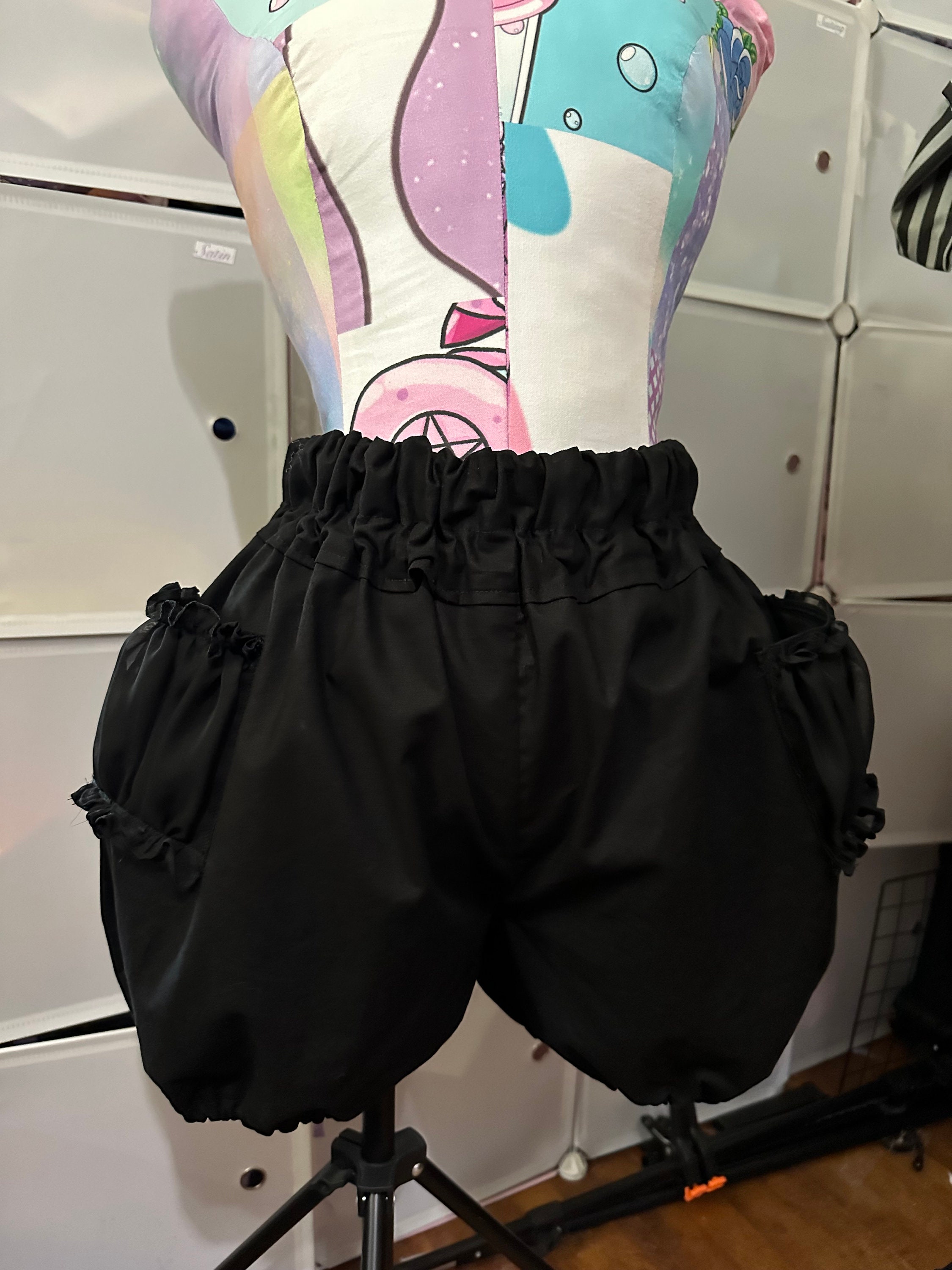 Custom Size Black Puffy Shorts / Pumpkin Pants / Ouji Kodona picture