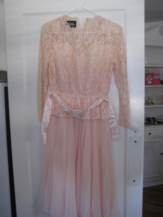 1980's Lace Dress/ Peachy/ Pink