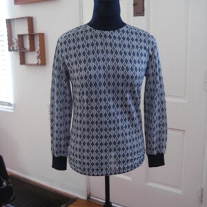 1970&#39;s Polyester top/ Blue and white /