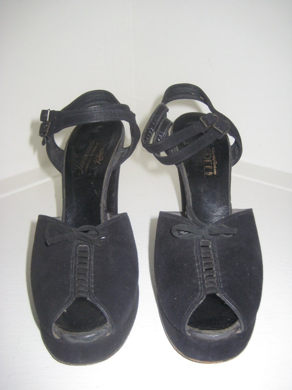 1940's Platform shoes / Vintage 1940's Peep Toes /