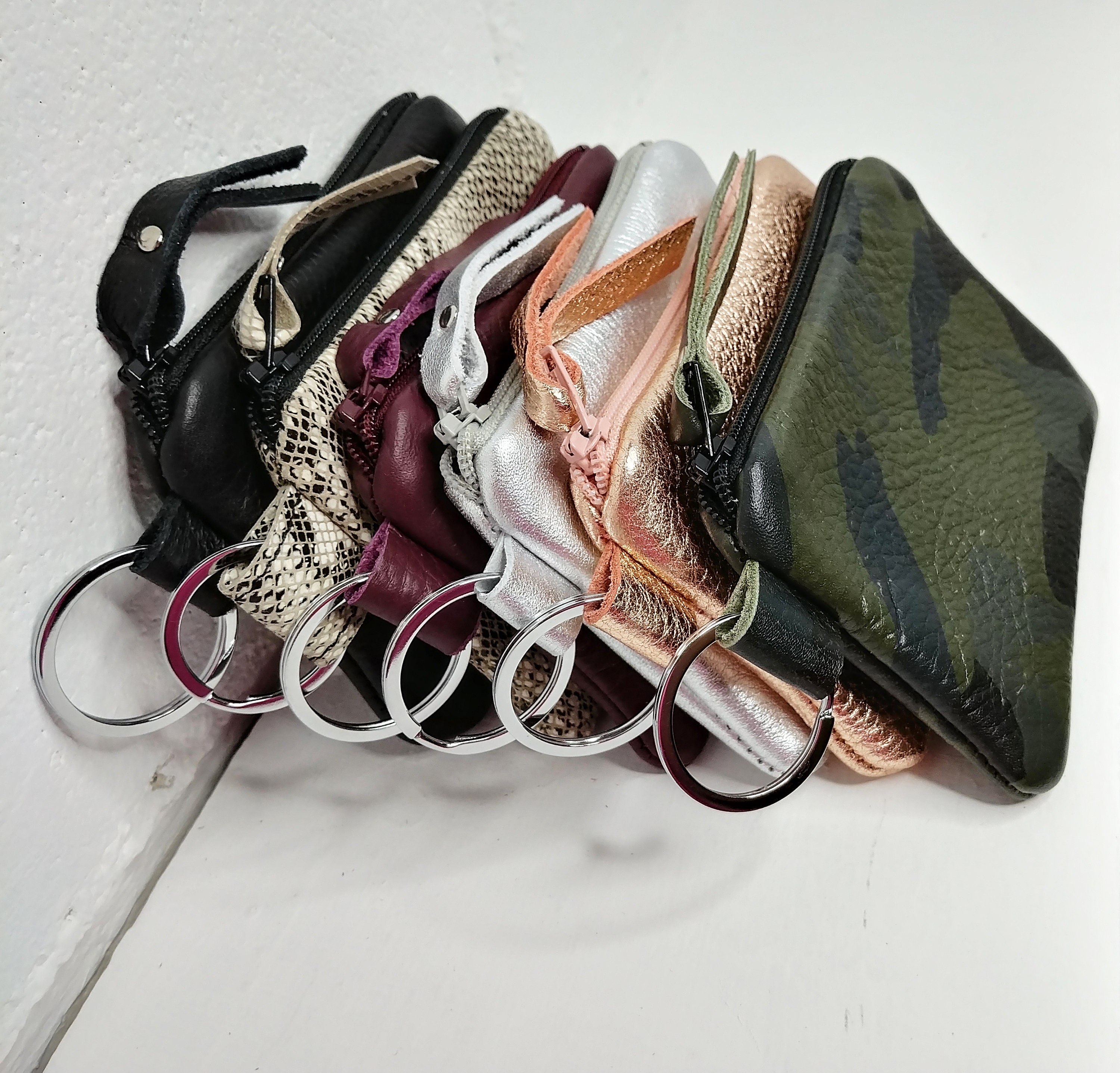 Metallic Leather Keychain Wallet in 7 Colors in 2 Sizes Card 