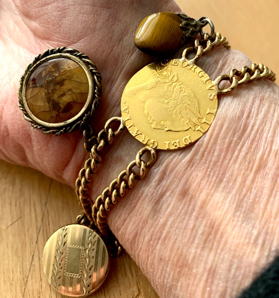 Antique 18K Gold Herloom Charm Bracelet with Genu… - image 4