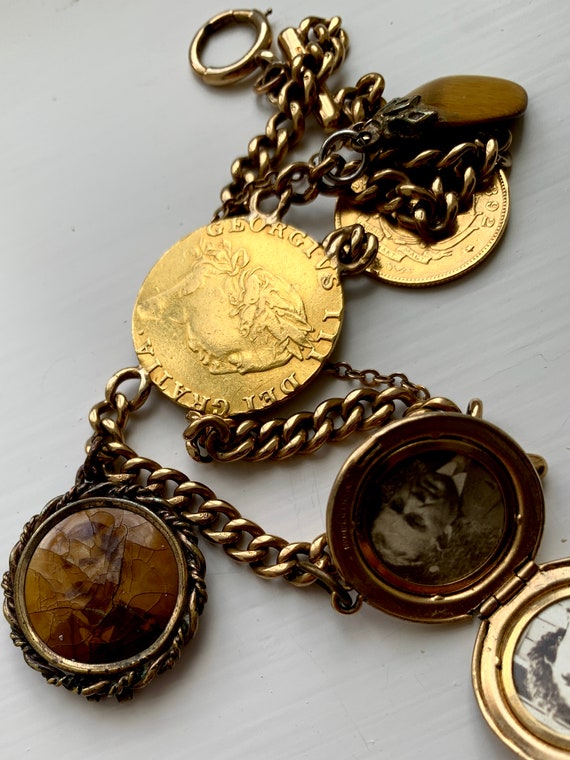 Antique 18K Gold Herloom Charm Bracelet with Genu… - image 7