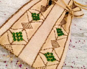Antique Victorian Roomy Wearable Woven Linen Purse with Green& Clear Crystal and Cut Steel Beading