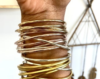Solid Stacking Coil Bangle  Brass , Silver, Gold Tone or Rose Gold. Gifts for her/ bracelets/ womens jewelry. Adjustable.