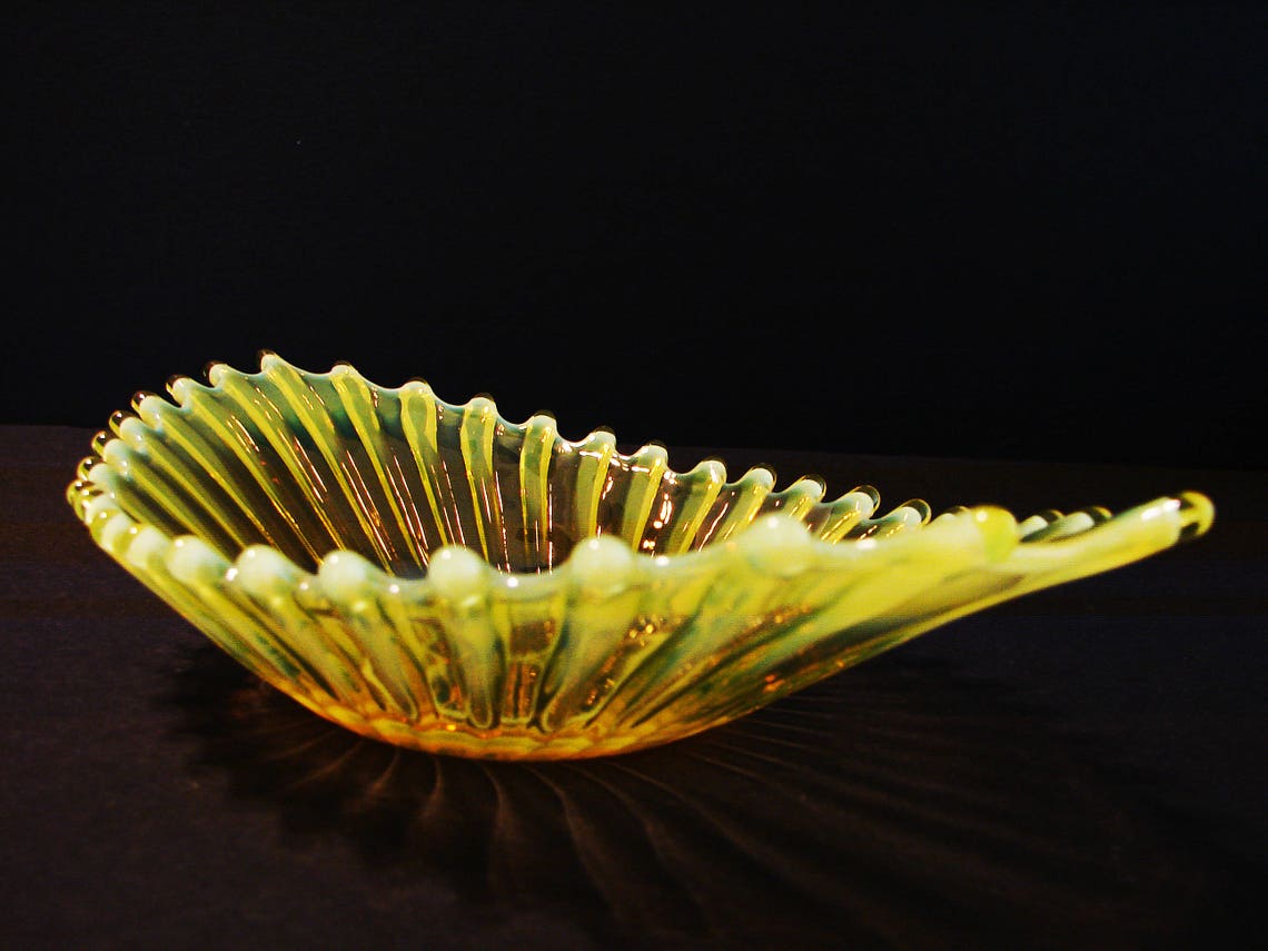 Fostoria Yellow Opalescent Heirloom Oval Dish Vaseline Etsy
