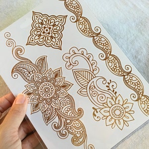 Gold Metallic Ornate Flowers Henna Bohemian Design Armband Etsy Combine with simple leaf texture and circles and create an exquisite. etsy