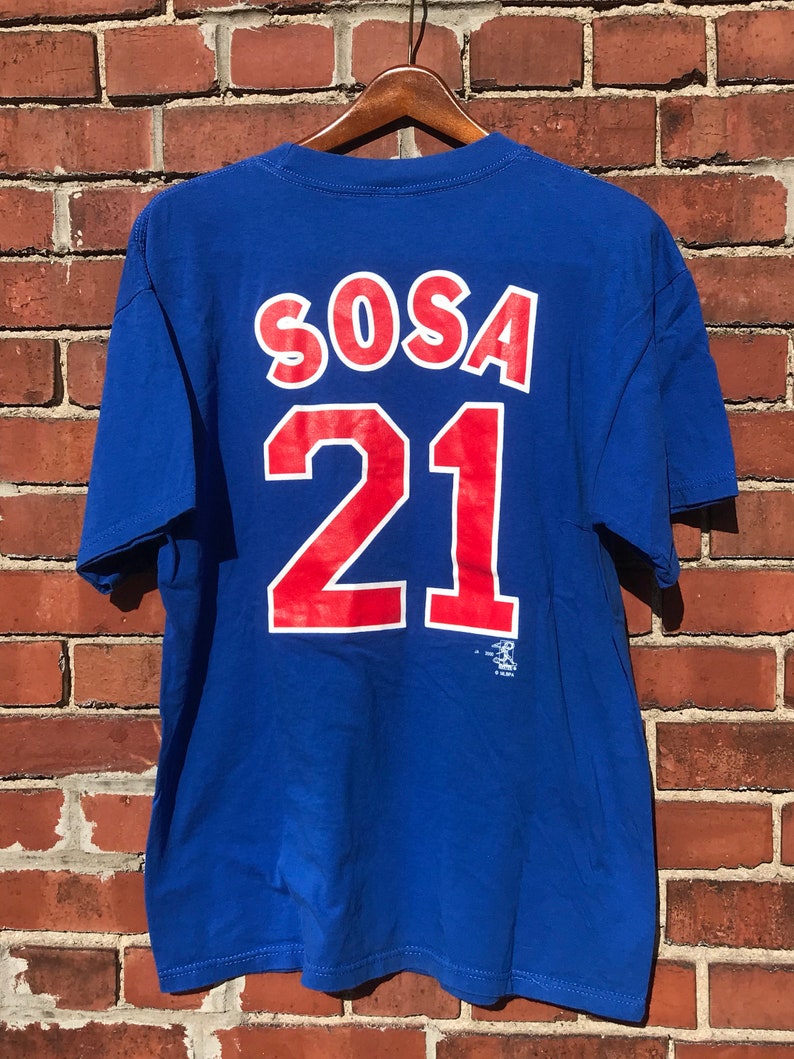 old cubs shirt