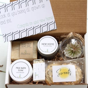 New Home Gift Box - Moving Gift Box - Housewarming Gift - New House Gift - Friend Gift - Spotify Keychain
