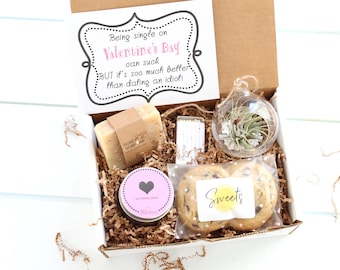 Funny Valentine's Day Gift Box - Gift Box - Single on Valentines - Fun Valentine Gift - Gift Box - Spa Gift Set - Spotify Keychain