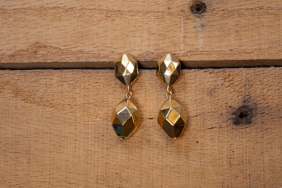 Vintage Avon Gold Faceted Teardrop Dangle Earrings - image 1