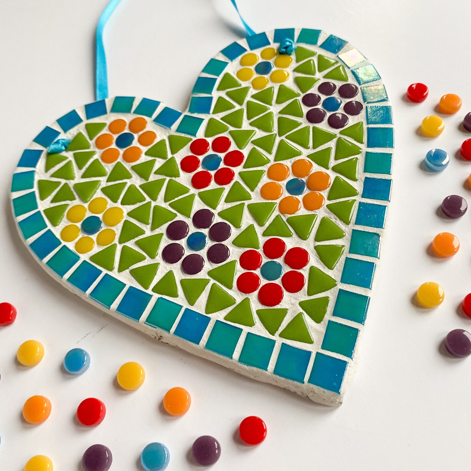 Mosaic Craft Kit for Kids/adults, Floral Heart , Make Your Own D.I.Y