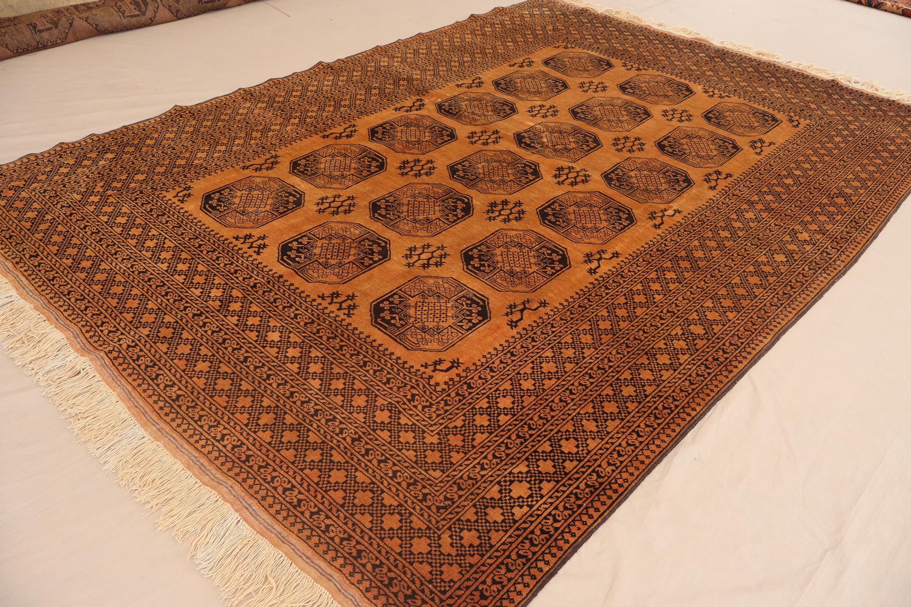 Collectors Piece Vintage Rug 6'7x9'6 Ft Antique 1920s Rug Low Pile