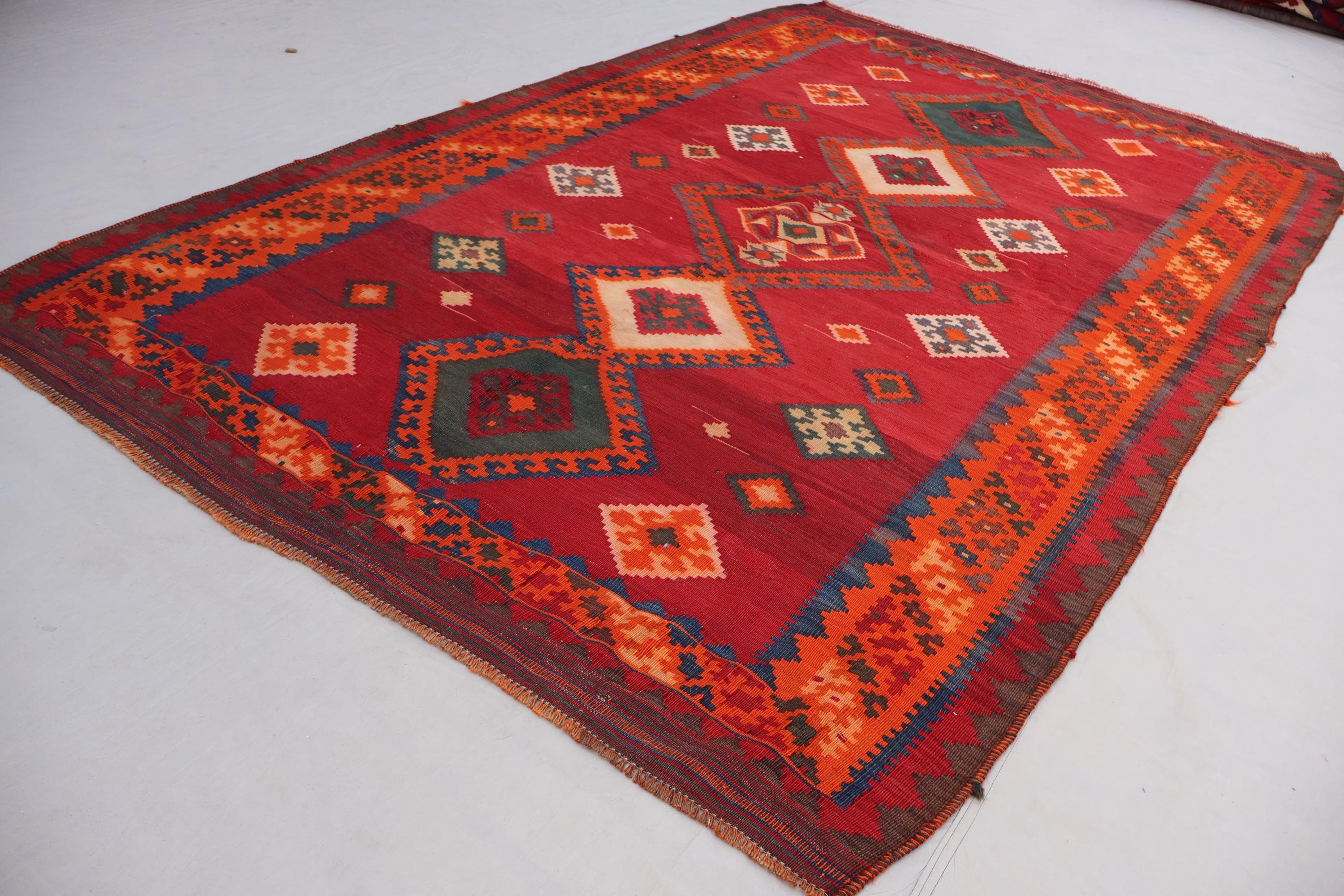 7 x 9 フィートのアンティーク キリム ラグ、赤 ヴィンテージ 色あせ