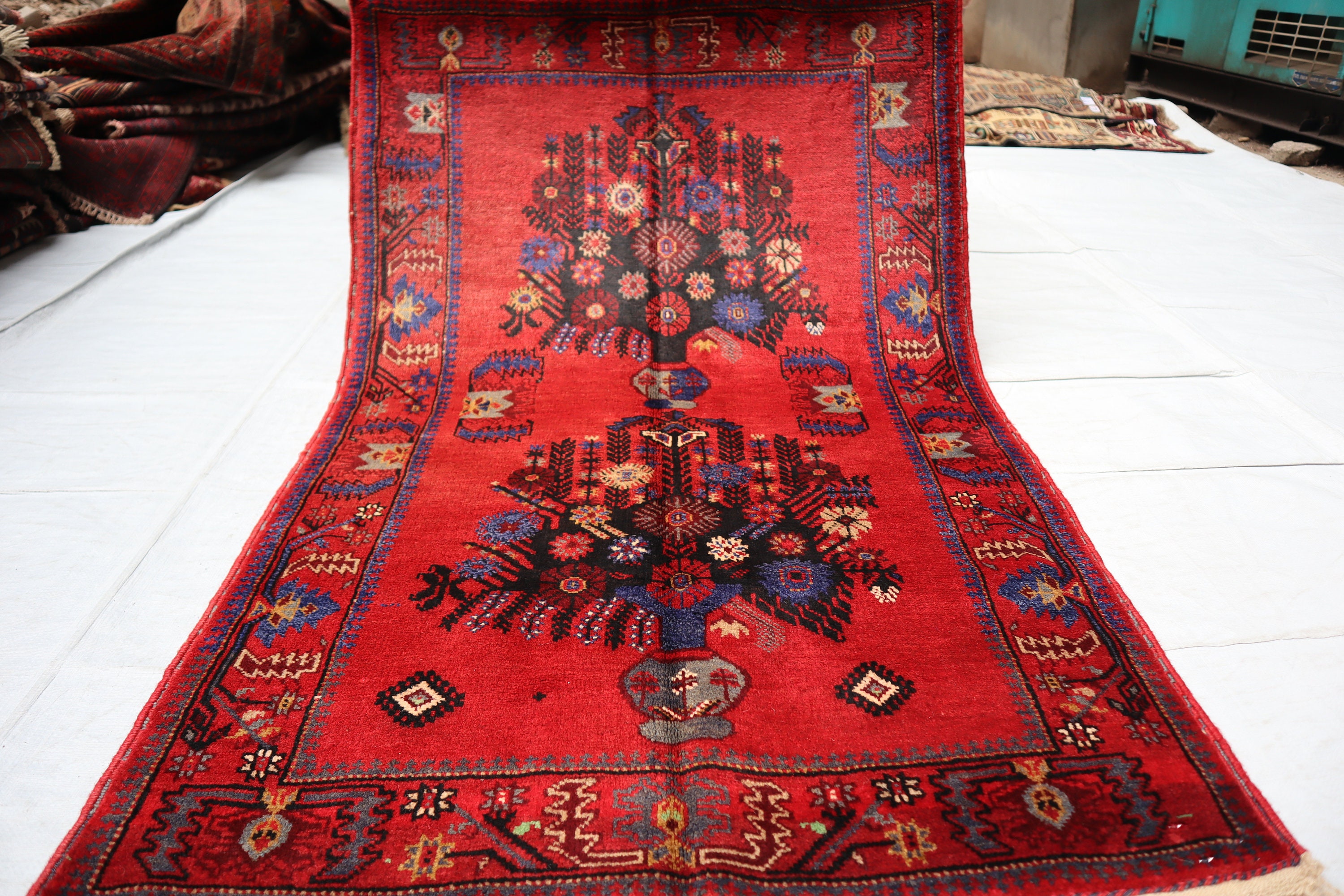 ヴィンテージフローラルラグ、3 x 5 フィートのアフガニスタンバルーチ