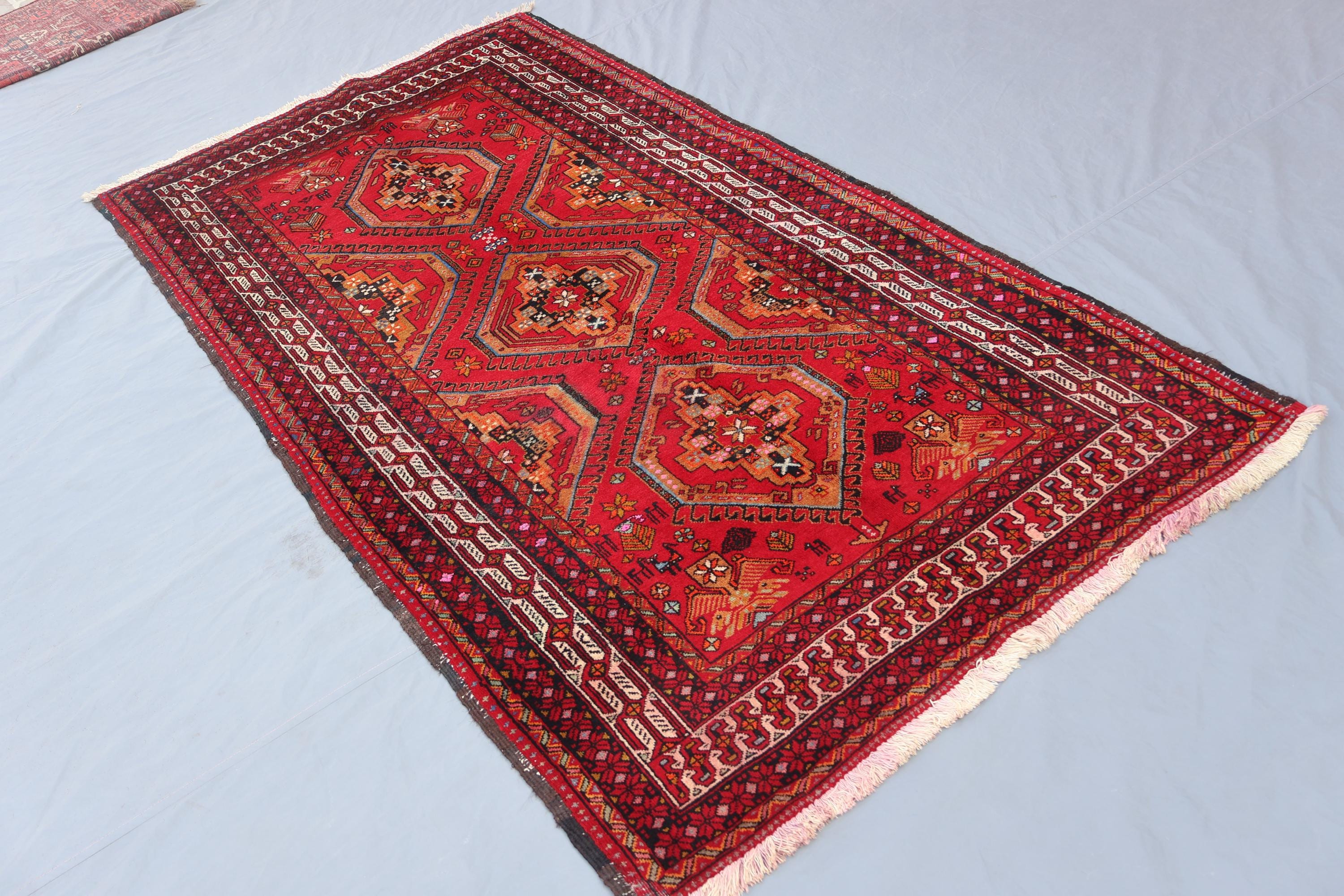 定価22万 展示品未使用クリーニング済みQUE ONDA VOS ウールラグ QUE ONDA VOS — COMPLEX UNIVERSAL FURNITURE SUPPLY