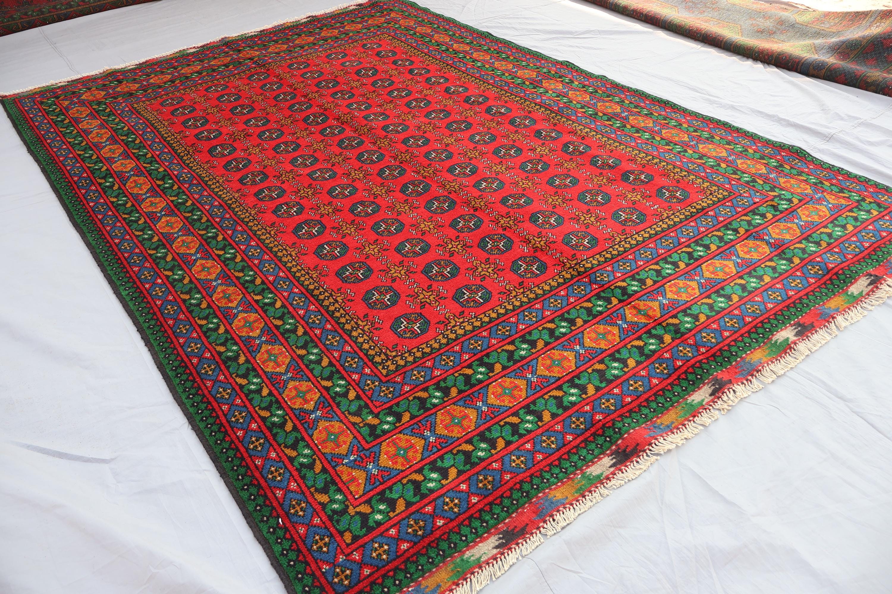 7x10 レッド アフガン ラグ、ハンドノット ラグ、ソフトパイル ウール