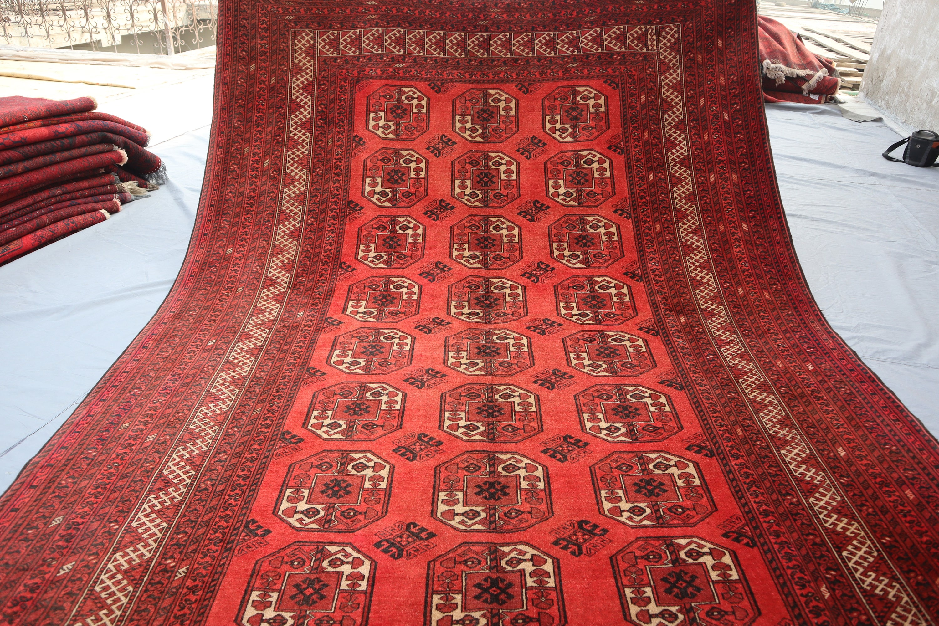 NatureBuz Scialle Coperta Pashtun Pride In Pura Lana Spessa Fatto A Mano - Stile Tribale Afgano, Dimensioni 137x284 Cm
