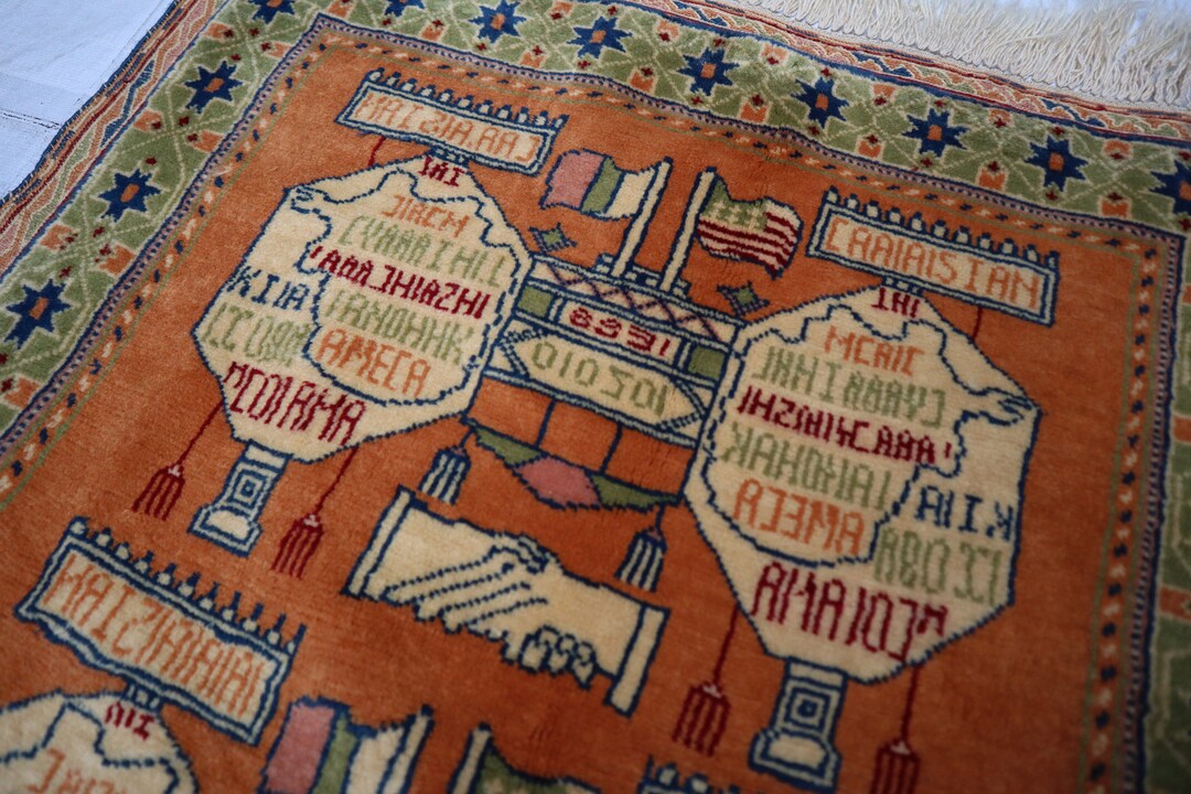 Pictorial Rug 3x4 Ft Friendship of America & Afghanistan, Vintage