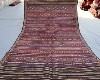 4'2x6'7 フィートのアフガニスタン キリム エリア ラグ - ピンク