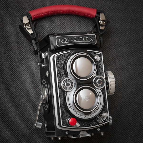 Rolleiflex TLR camera leather strap