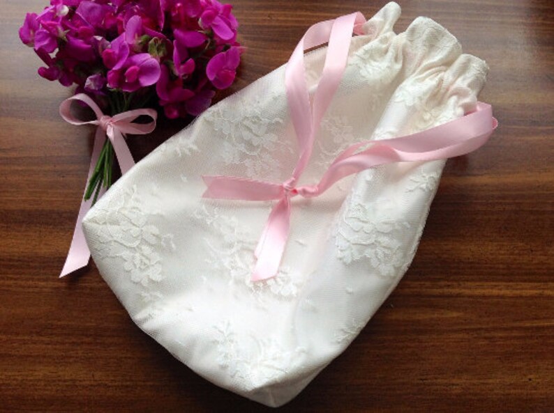 Money Bag for Wedding Day Dollar Dance Bridal Dance Satin Drawstring Bag Wedding Accessory Lace