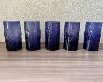 Vintage Iittala Nuutajärvi, Arabia Of Finland Oiva Toikka Flora purple drinking glassware, Flora series, Arabia of Finland Raised Design