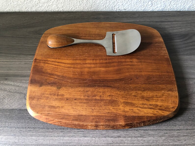 Vintage Dansk Torun Teak Cutting Board & Knife, Danish teak image 2