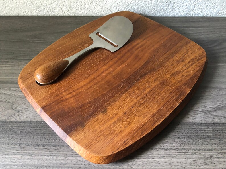 Vintage Dansk Torun Teak Cutting Board & Knife, Danish teak image 3