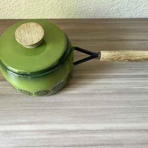 Vintage Finel Avacado Green Enamel Pans 1970s Raja Uosikkinen Design Cookware Enamelware Danish Mid Century Curvy Fondue Pot image 3