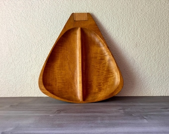 Vintage Taverneau Collection Hand Carved Divided Wooden Tray by Arthur Umanoff, Distributed by Raymor