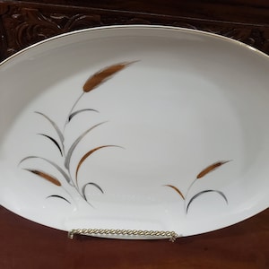 Vintage 1960&#39;s Eternal Harvest gold and silver wheat retro pattern large serving patter by CTSI.  Made in Japan.