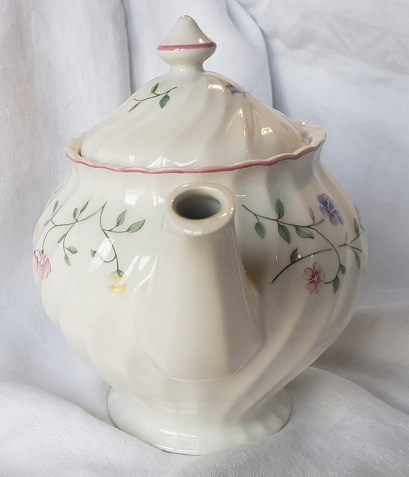 Vintage Johnson Bros summer Chintz Footed Teapot Etsy