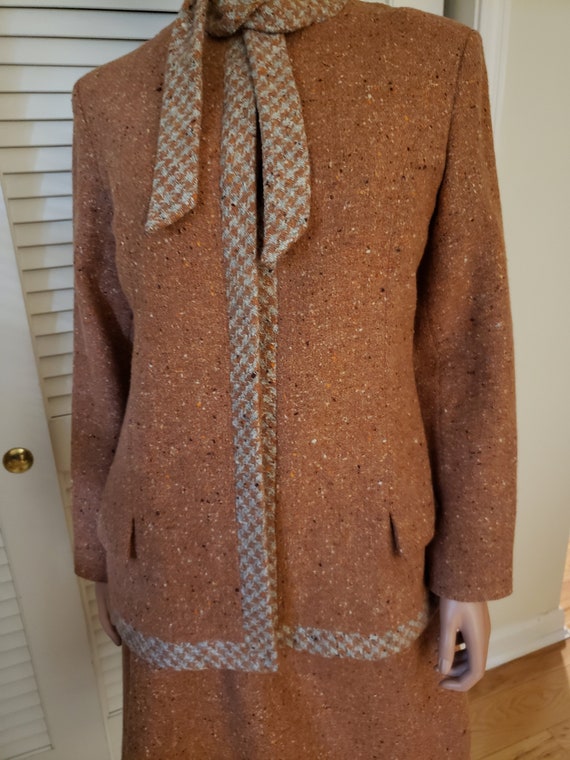 Vintage 1950-1960 Neilli Mulcahy rust and gray tw… - image 2
