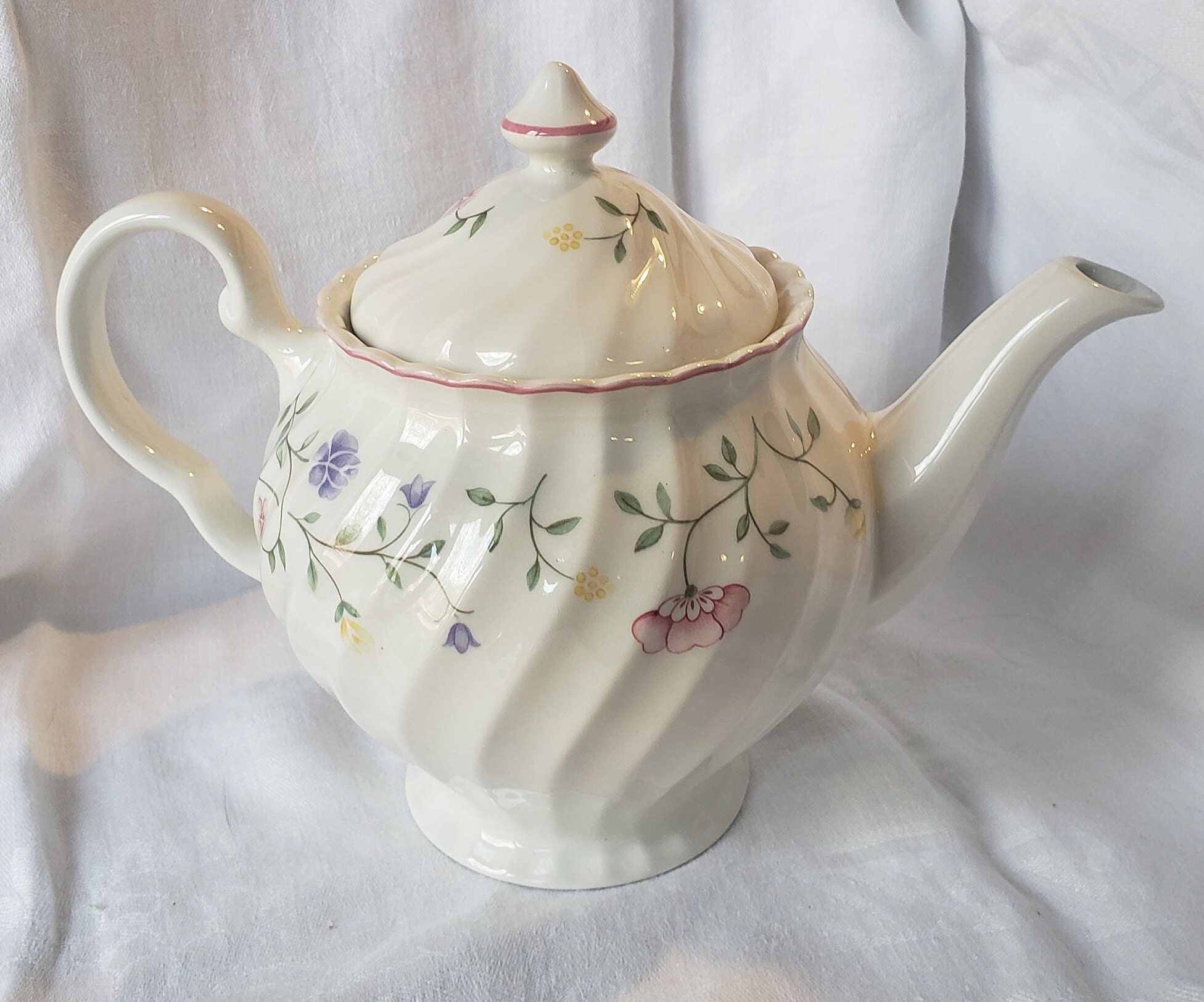 Vintage Johnson Bros summer Chintz Footed Teapot Etsy