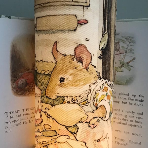 NEW  Brambly  Hedge - Handmade Tall. Children’s Night Light.