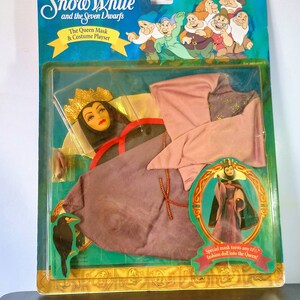 Disney Princess Snow White & the 7 Dwarfs Play-doh Playset 2002 NEW  23048/23047