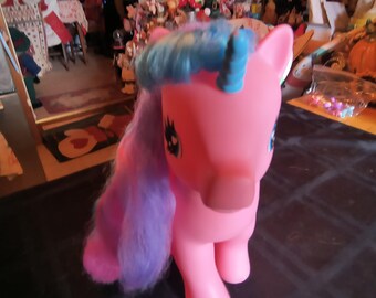 Large MLP unicorn
