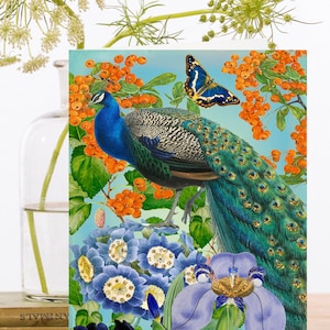 Carte d’art vintage fantaisiste à paillettes à la main ~ Oiseau de paradis paon, papillon brillant et fleurs bleues Iris ~ Designer de haute qualité GT005