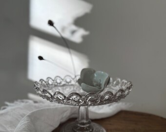 Gorgeous French glass pedestal display bowl with beautiful trim, coupe en verre.