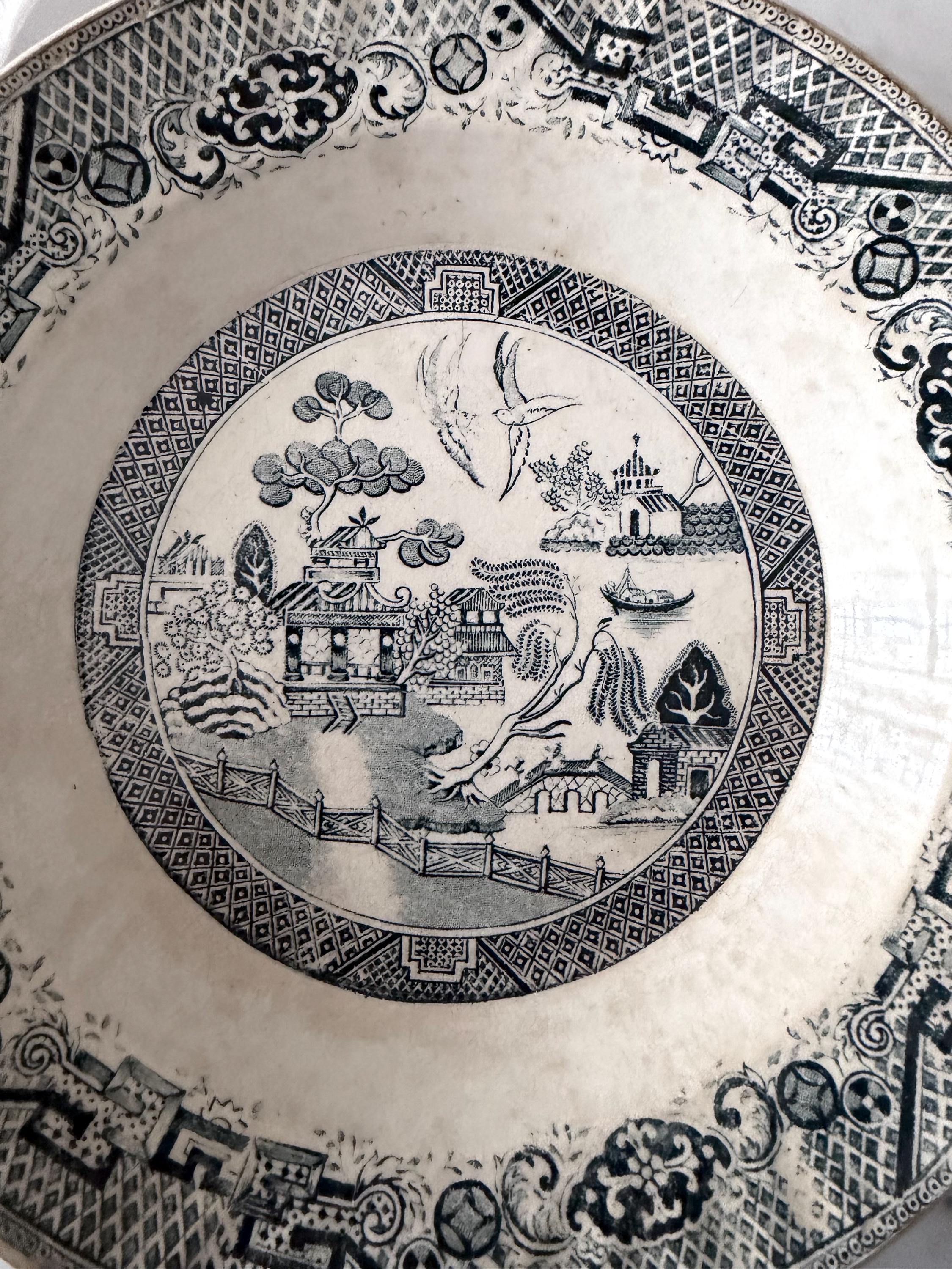FT Badonviller 深皿 Oriental Antique French Badonviller Collection Bowl, Dreamy 19th Century